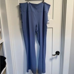 Lululemon Groove Pants super high rise flare NULU NWT Color:Waterdrop size 20
